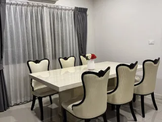 For sale 4 bedrooms house in Khlong Sam Wa, Bangkok