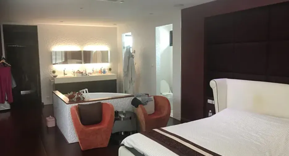 Casa en venta de 4 habitaciones en Prawet, Bangkok