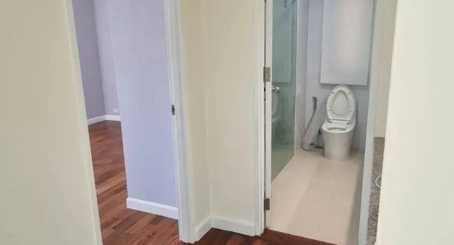 For sale 1 bed condo in Khlong San, Bangkok