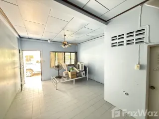 ขาย 2 ห้องนอน ทาวน์เฮ้าส์ ใน เมืองนครสวรรค์, นครสวรรค์