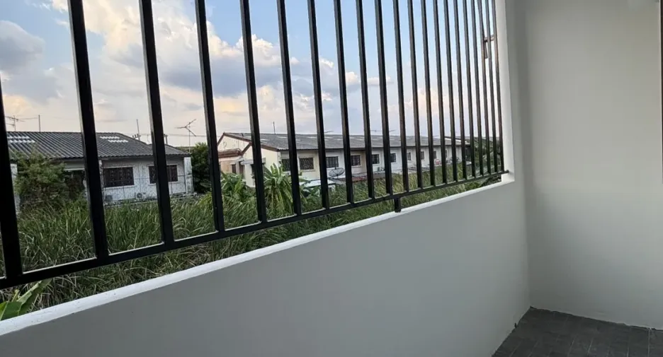 For sale 3 ベッドルーム townhouse in Lam Luk Ka, Pathum Thani