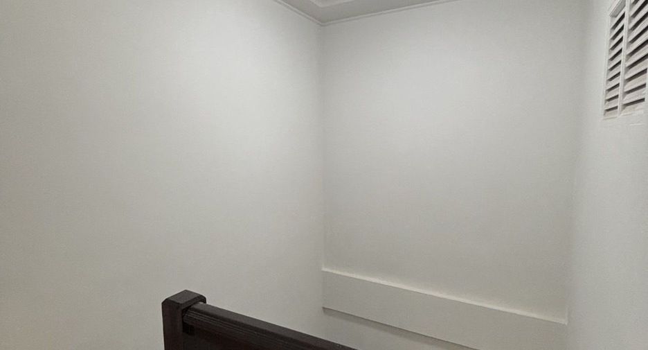 For sale 3 ベッドルーム townhouse in Lam Luk Ka, Pathum Thani