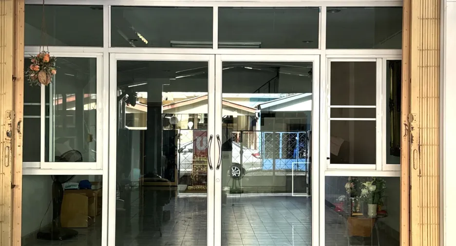 For sale 2 bedrooms townhouse in Mueang Trang, Trang