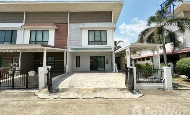 For sale 3 bedrooms townhouse in Mueang Chachoengsao, Chachoengsao