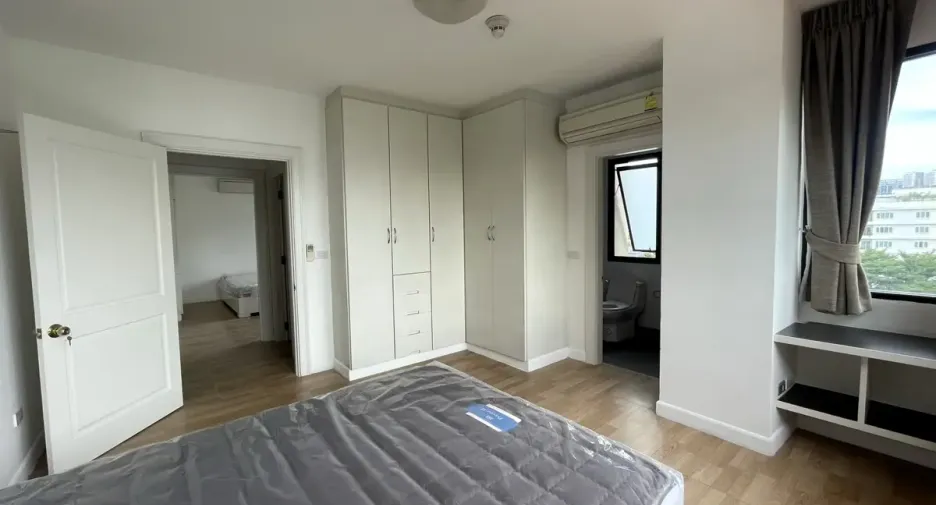 Wohnung zur Miete mit 2 Zimmer in Watthana, Bangkok