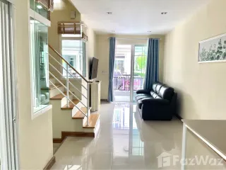 出租 4 卧室 联排别墅 在 Mueang Chiang Mai, Chiang Mai