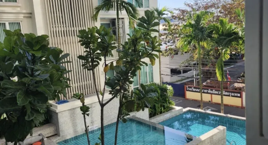 À vendre et à louer 1 chambre condo à Watthana, Bangkok