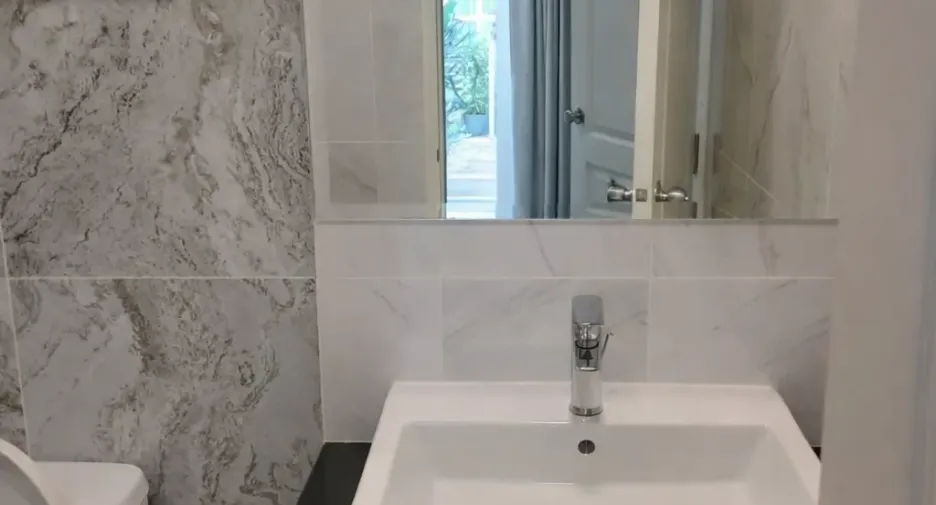 À vendre et à louer 1 chambre condo à Watthana, Bangkok