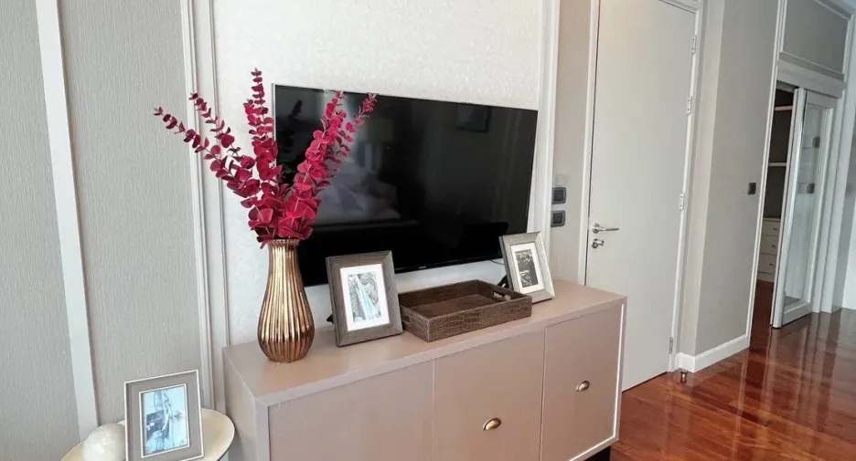 For rent 5 bedrooms house in Lat Krabang, Bangkok