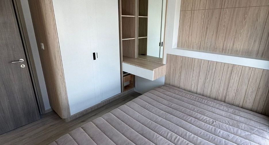 For rent 2 bedrooms condo in Chatuchak, Bangkok