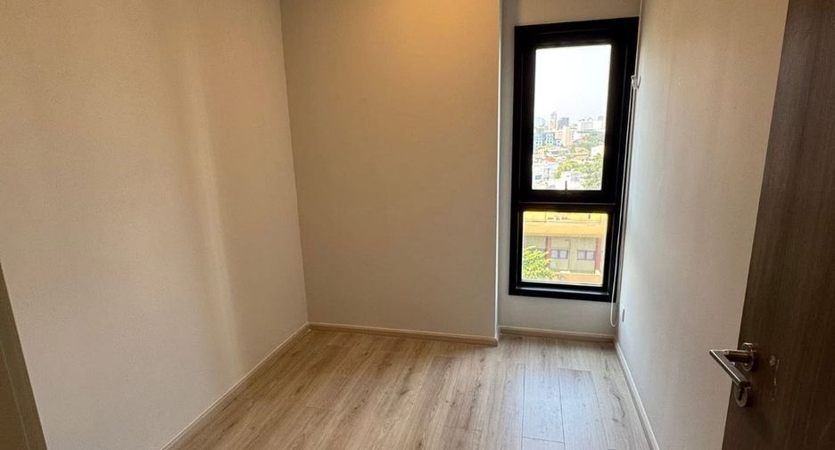 For rent 2 bedrooms condo in Chatuchak, Bangkok