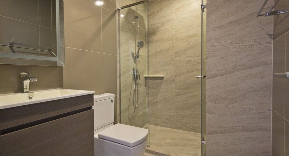 For rent 2 bedrooms condo in Suan Luang, Bangkok