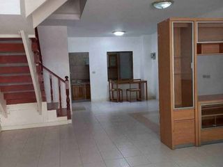 Продажа и аренда 3 спальни таунхаус в Суан Луанг, Бангкок