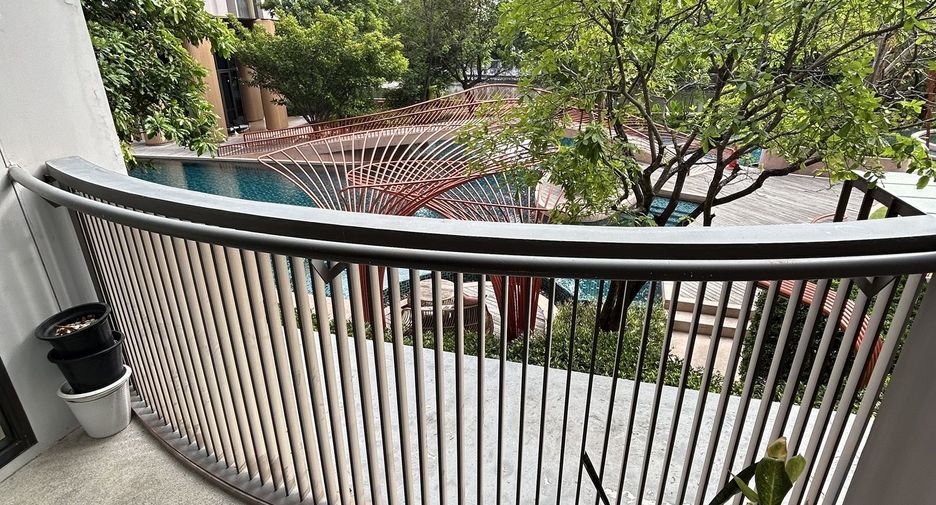 For rent 2 bedrooms condo in Suan Luang, Bangkok