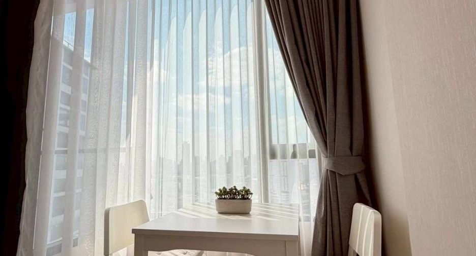 For rent 1 bed condo in Huai Khwang, Bangkok