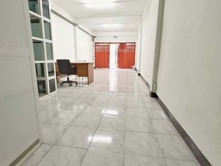 For rent 6 bedrooms retail Space in Suan Luang, Bangkok