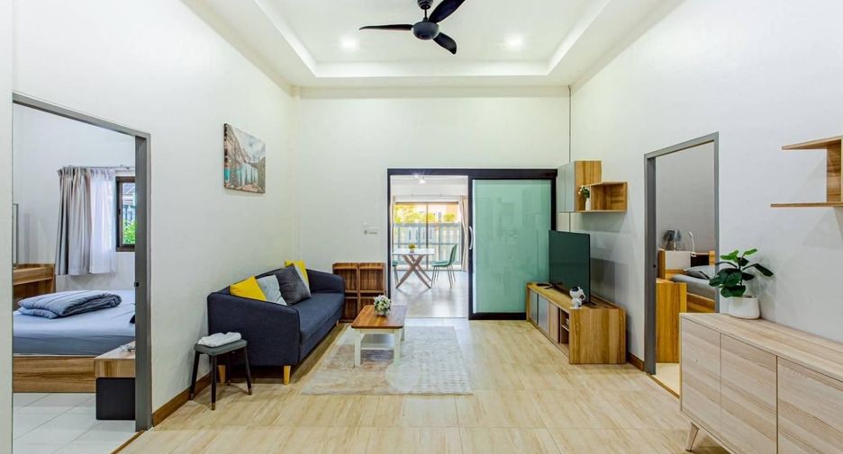 Haus zur Miete mit 4 Zimmer in Mueang Phuket, Phuket