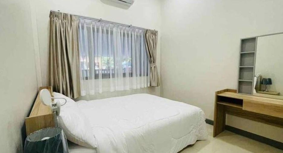 Haus zur Miete mit 4 Zimmer in Mueang Phuket, Phuket