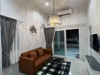 Casa adosada en alquiler de 2 habitaciones en Mueang Phuket, Phuket