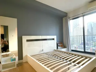 For sale 1 bed condo in Sathon, Bangkok