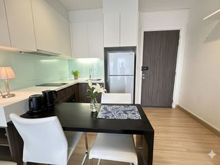 Condo en alquiler de 1 habitaciones en Khlong San, Bangkok
