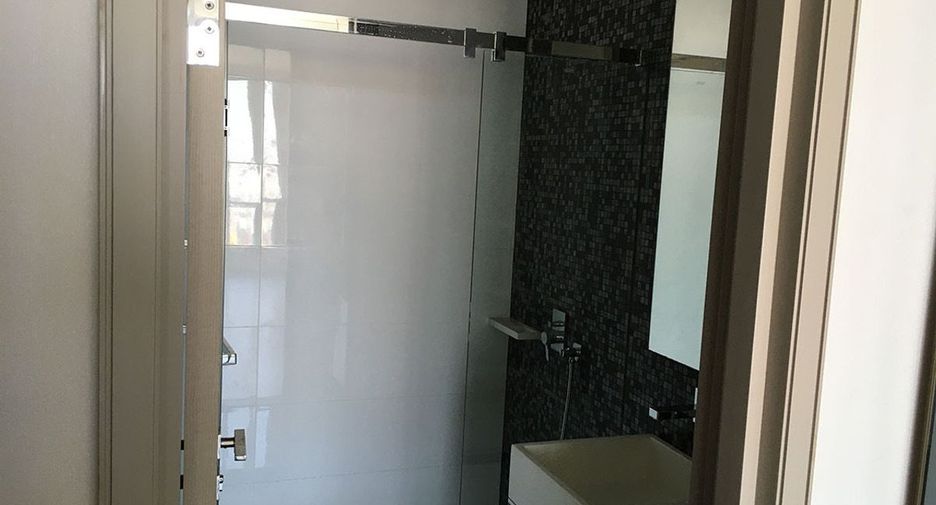 For sale 1 bed condo in Bang Rak, Bangkok