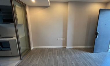 出售 1 卧室 公寓 在 Bang Rak, 曼谷