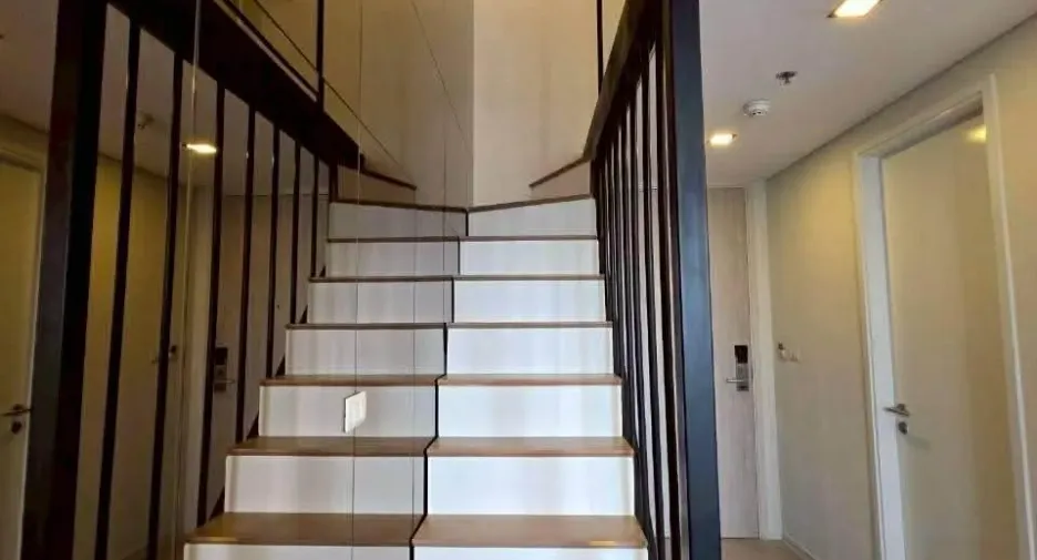 For rent 1 bed condo in Khlong Toei, Bangkok