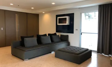 À louer 3 chambres condo à Khlong Toei, Bangkok