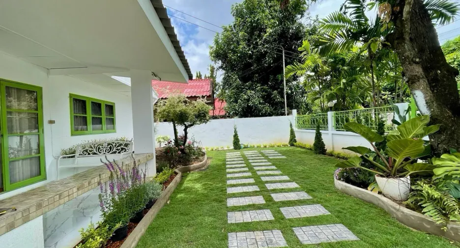 For rent 3 bedrooms house in Mueang Chiang Mai, Chiang Mai