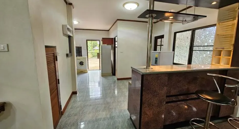 For rent 3 bedrooms house in Mueang Chiang Mai, Chiang Mai