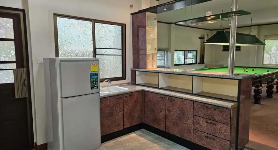 For rent 3 bedrooms house in Mueang Chiang Mai, Chiang Mai