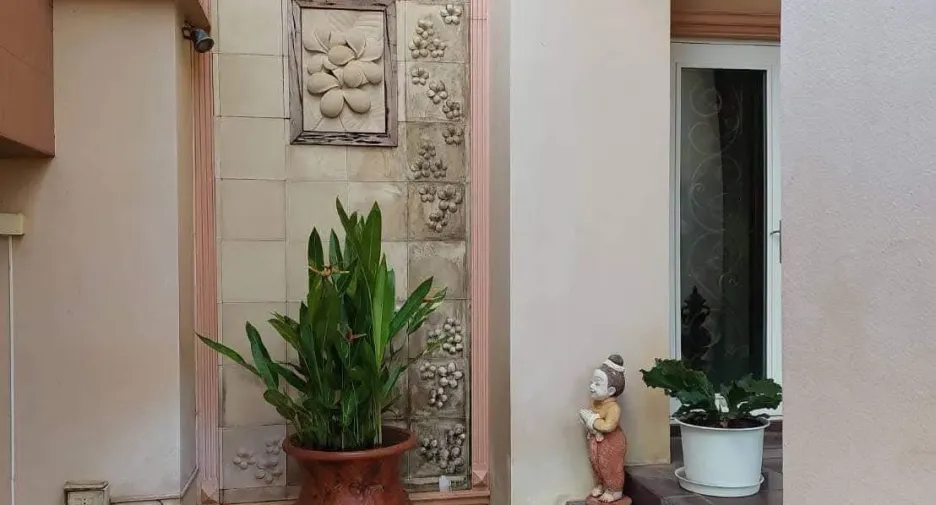 Haus zum Kauf mit 5 Zimmer in Hang Dong, Chiang Mai