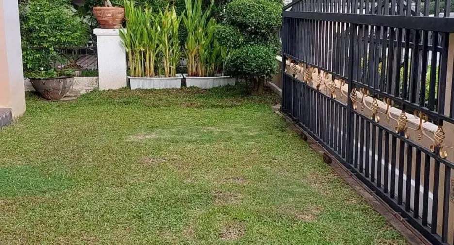 Haus zum Kauf mit 5 Zimmer in Hang Dong, Chiang Mai