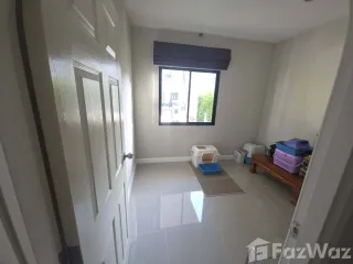 Haus zur Miete mit 4 Zimmer in Saraphi, Chiang Mai