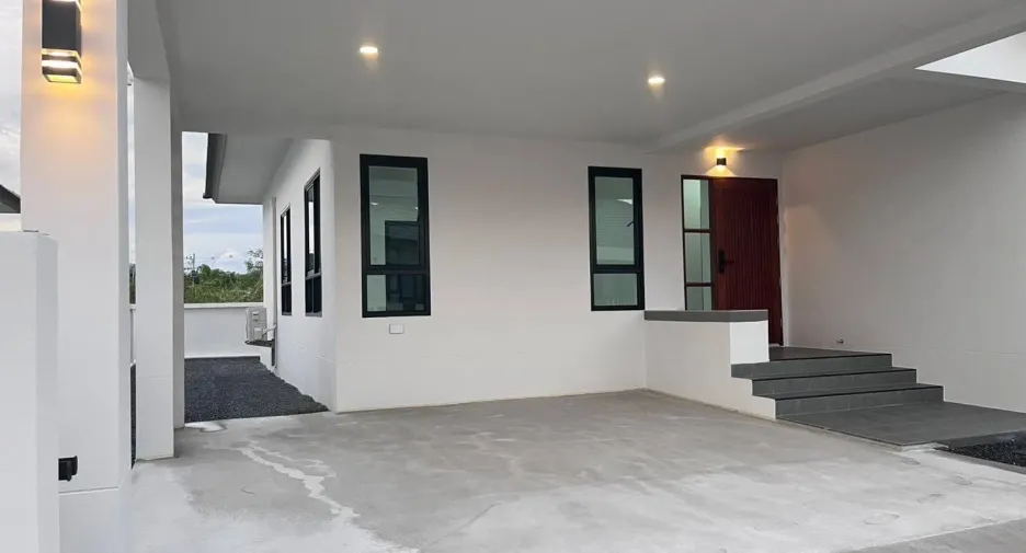 For rent 3 bedrooms house in Hang Dong, Chiang Mai