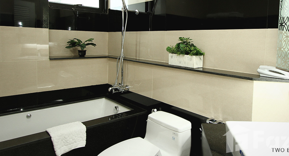 For rent 2 ベッドルーム apartment in Khlong Toei, Bangkok