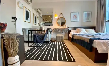 Condo en alquiler de 1 habitaciones en Khlong San, Bangkok