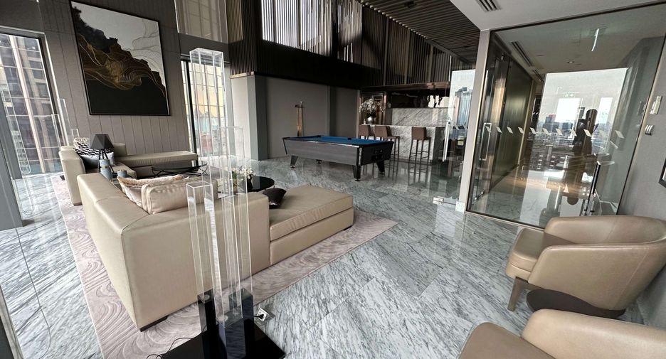 For rent 2 ベッドルーム condo in Watthana, Bangkok