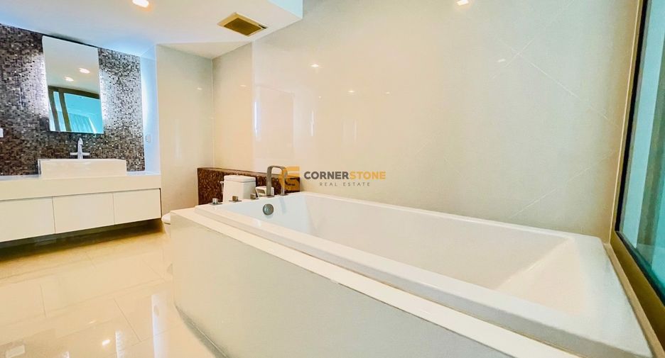 For rent 2 bedrooms condo in Bang Lamung, Chonburi