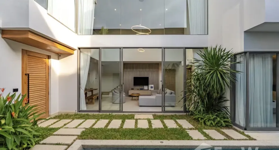 For sale 3 bedrooms villa in Thalang, Phuket