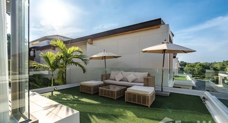 For sale 3 bedrooms villa in Thalang, Phuket