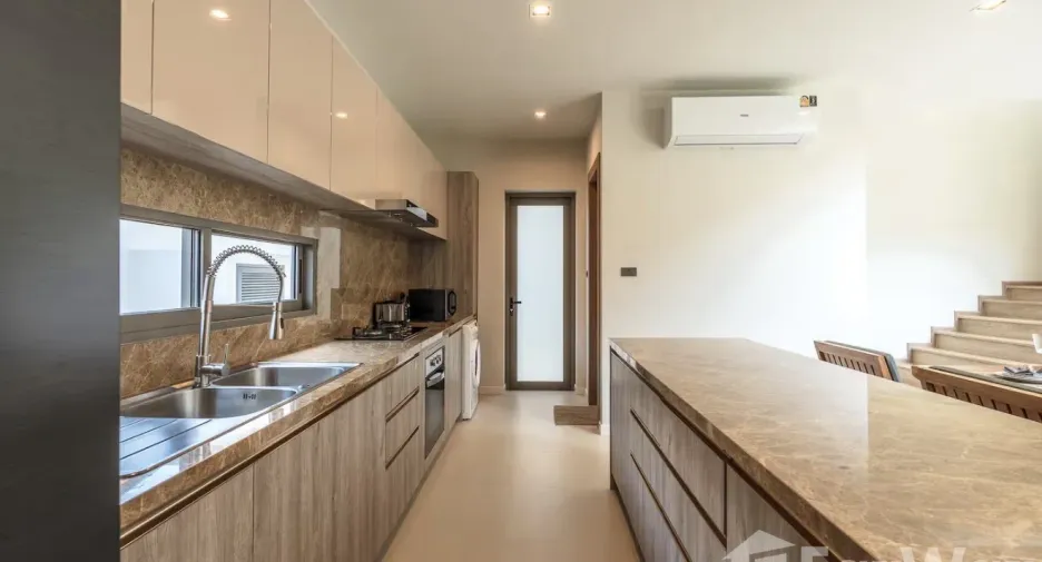 For sale 3 bedrooms villa in Thalang, Phuket