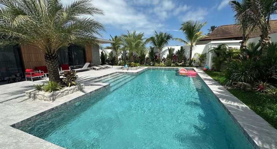 For sale 4 bedrooms villa in Mueang Phuket, Phuket
