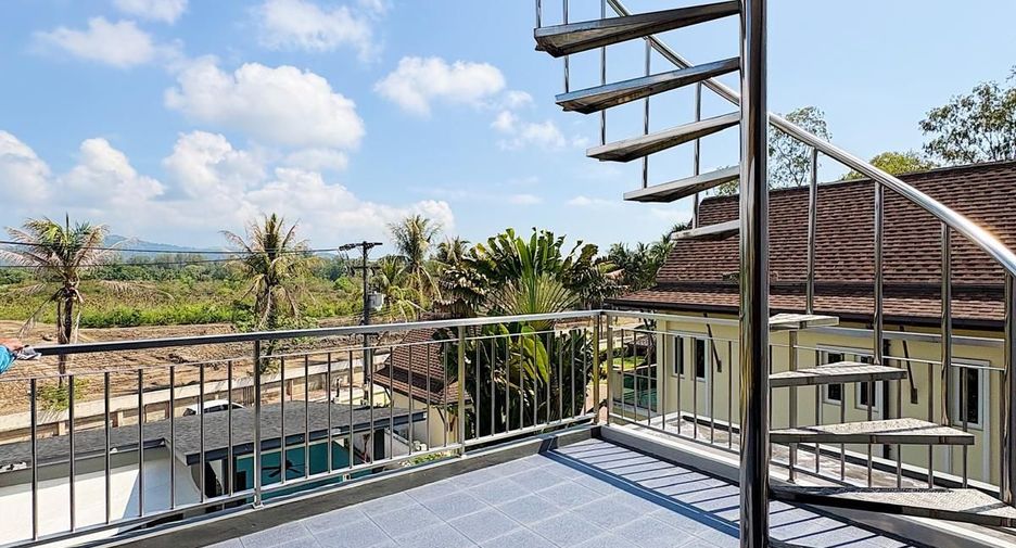À louer 3 chambres villa à Mueang Phuket, Phuket