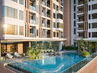 For rent 1 bed condo in Phaya Thai, Bangkok