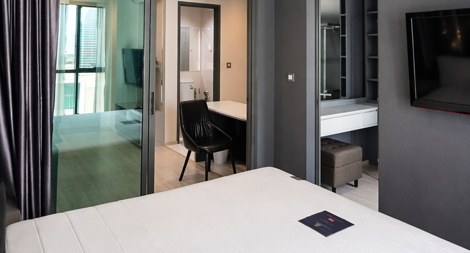 For rent studio condo in Ratchathewi, Bangkok