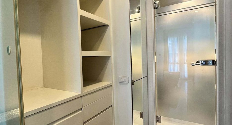 Wohnung zur Miete mit 1 Zimmer in Sathon, Bangkok