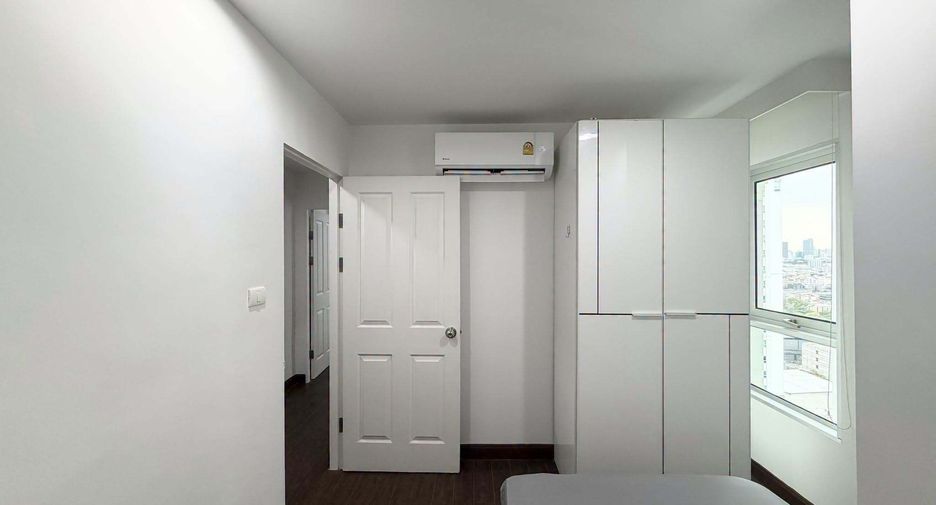 Condo en alquiler de 2 habitaciones en Huai Khwang, Bangkok