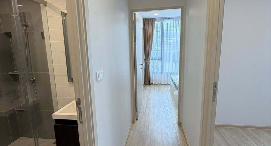 For rent 2 bedrooms condo in Bang Na, Bangkok